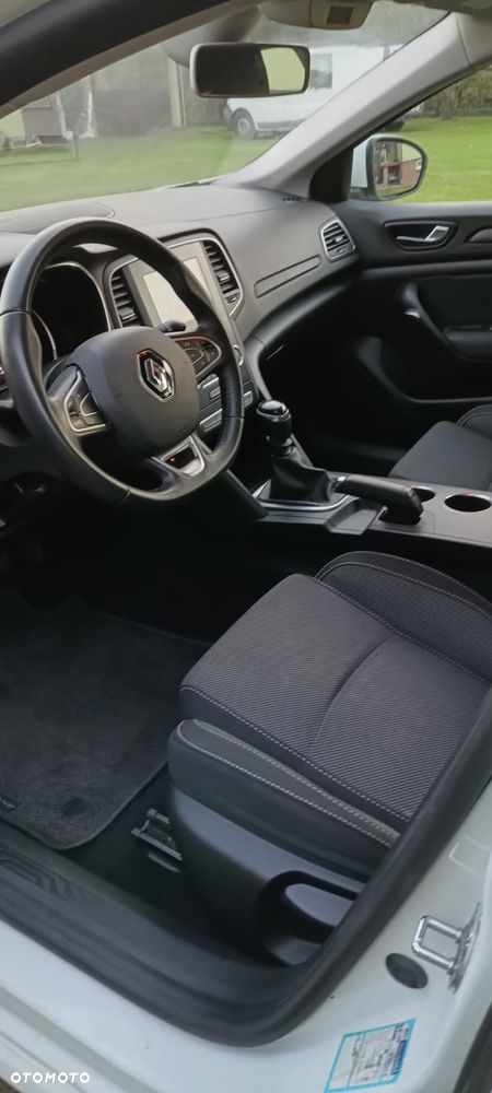 Renault Megane BLUE dCi 115 BUSINESS EDITION - 16