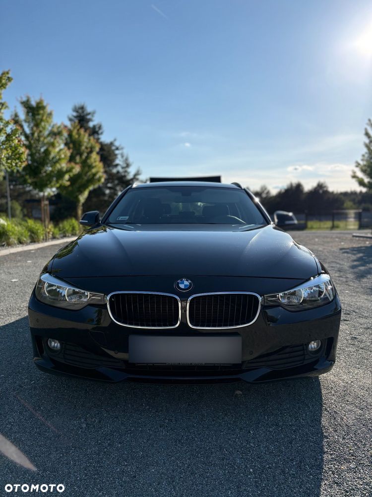 BMW Seria 3 318d - 2