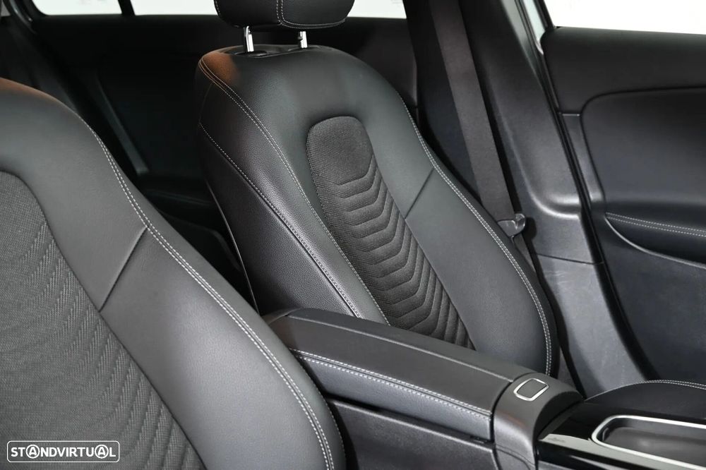 Mercedes-Benz A 200 Progressive Aut. - 24