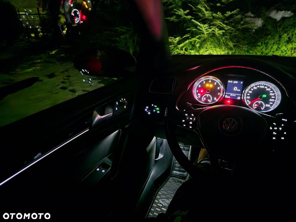 Volkswagen Golf 1.4 TSI BlueMotion Technology DSG Highline - 29