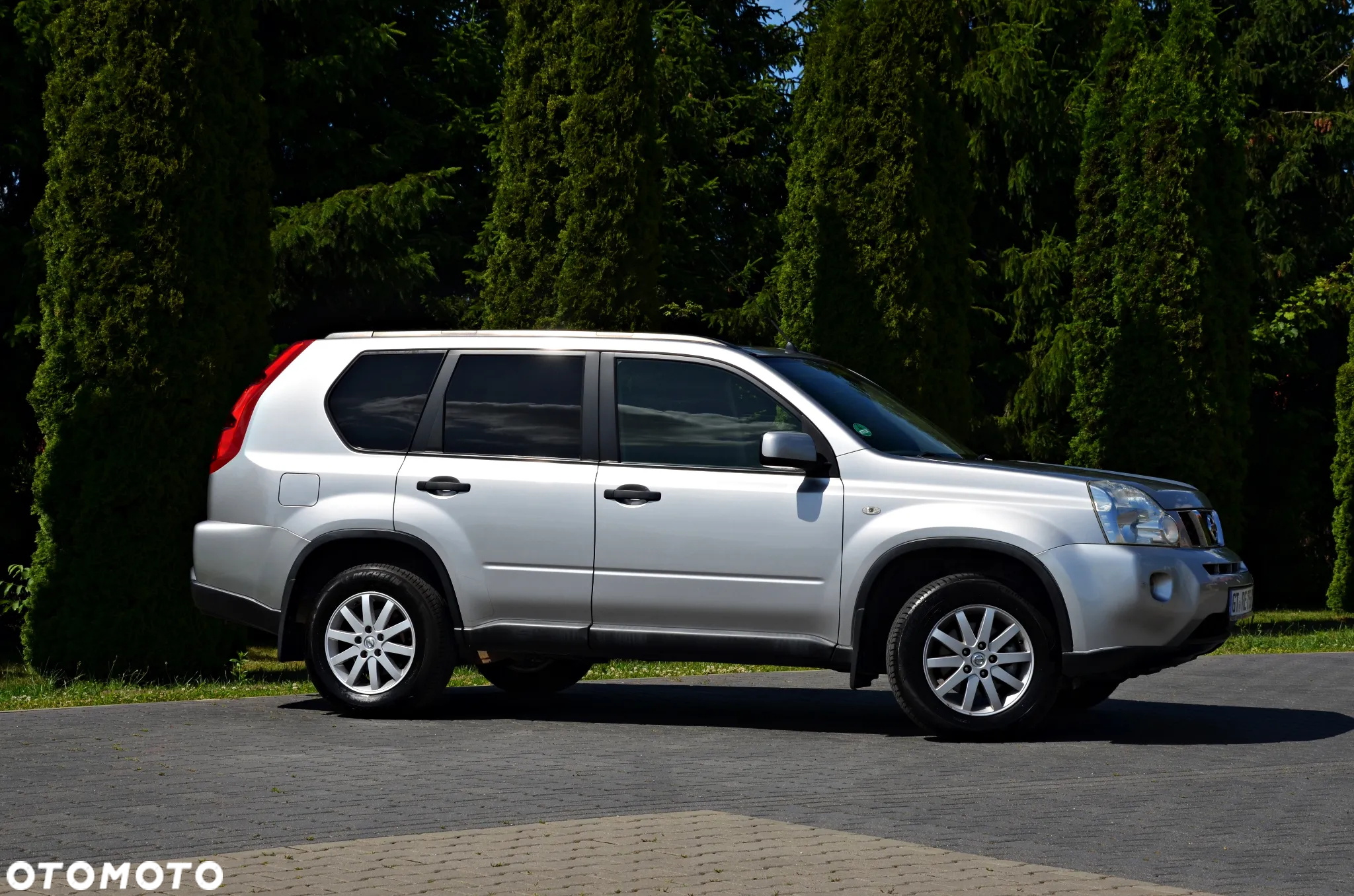 Nissan X-Trail - 12