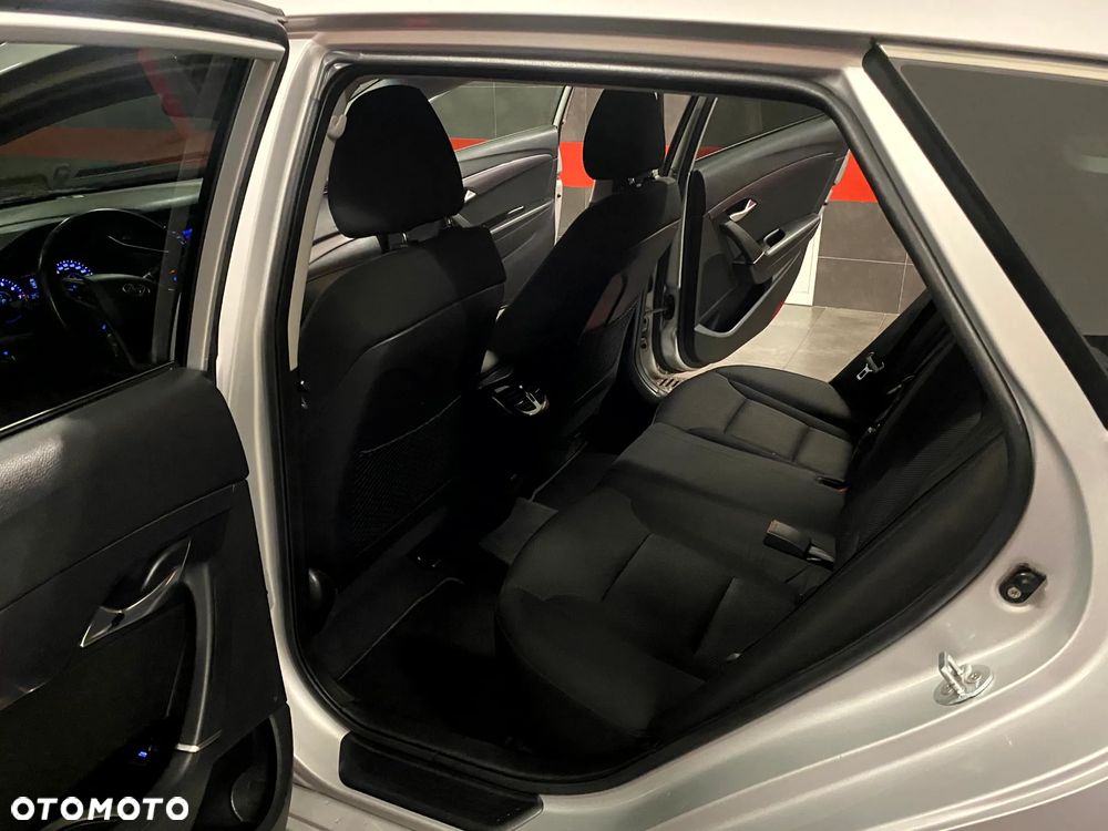 Hyundai i40 2.0 Automatik Premium - 24