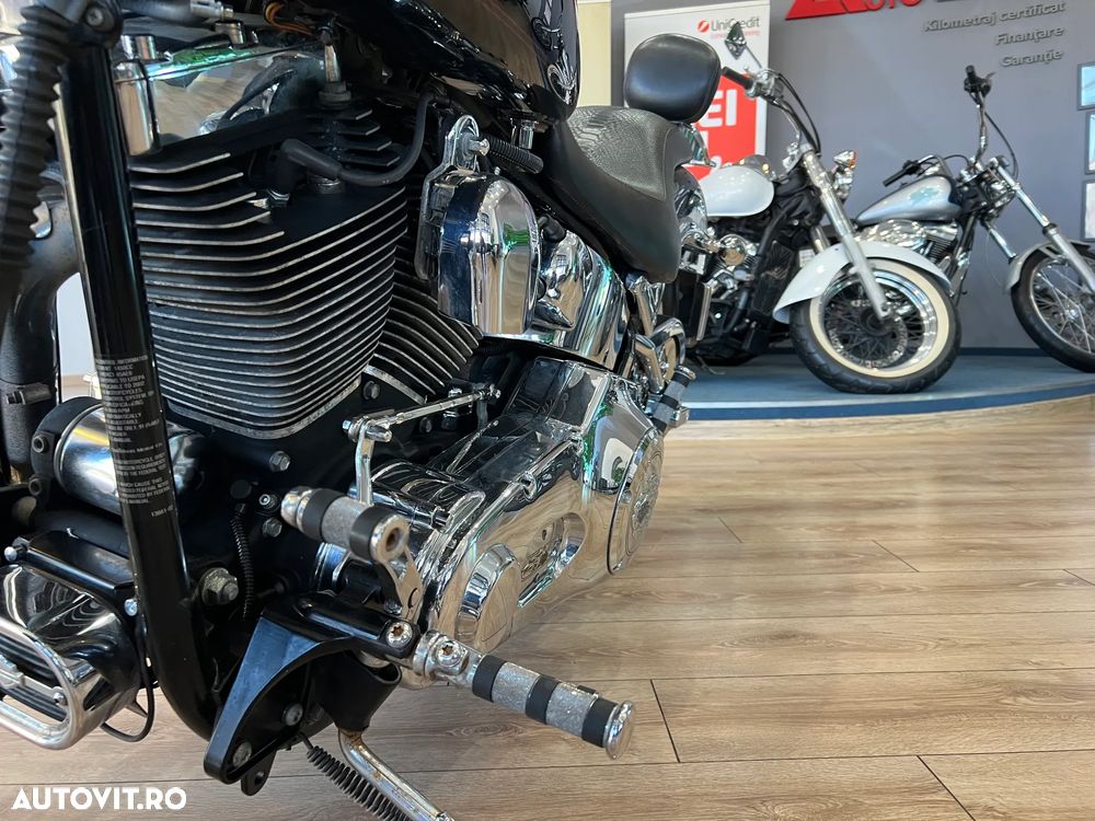 Harley-Davidson FXSTD Softail Deuce - 17