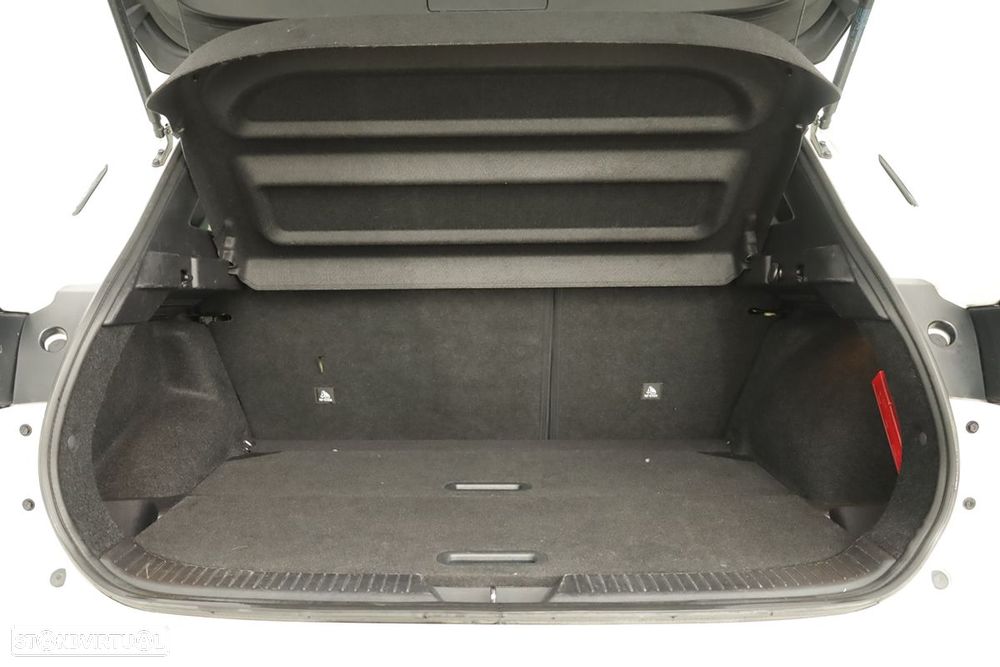 Nissan Qashqai 1.3 DIG-T N-Connecta LED - 25