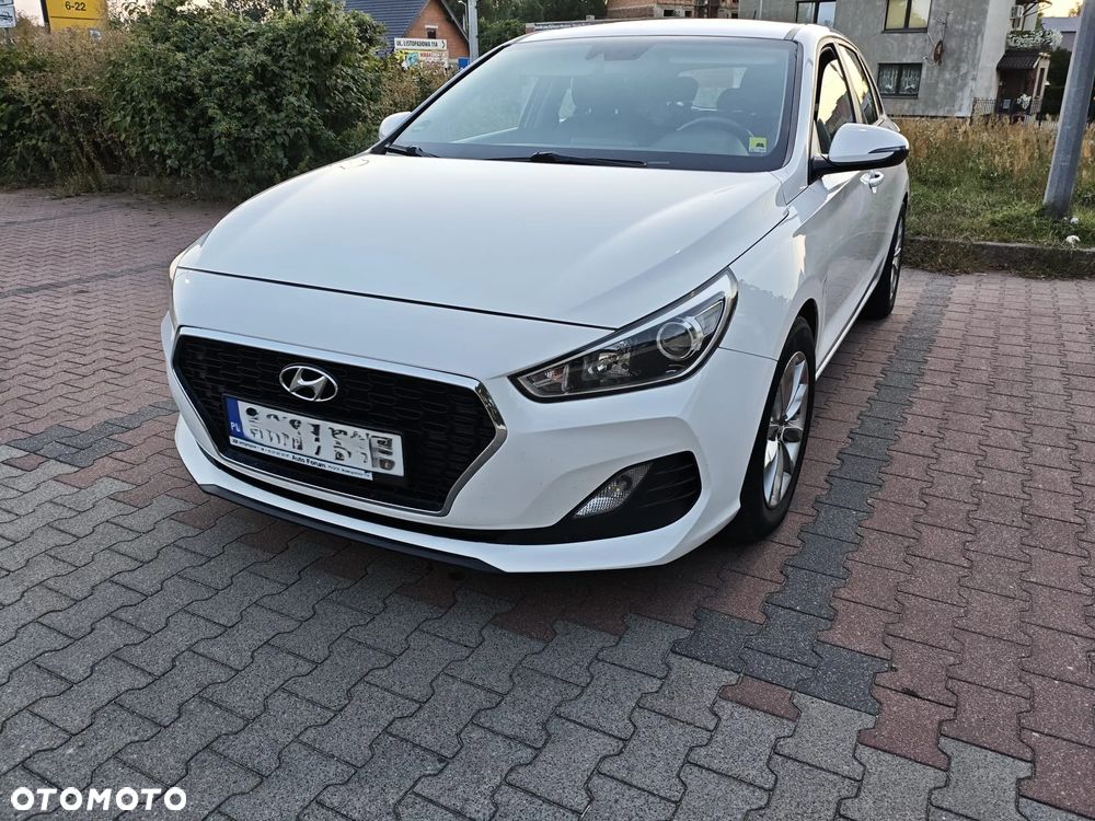 Hyundai i30 1.6 D Classic + - 1