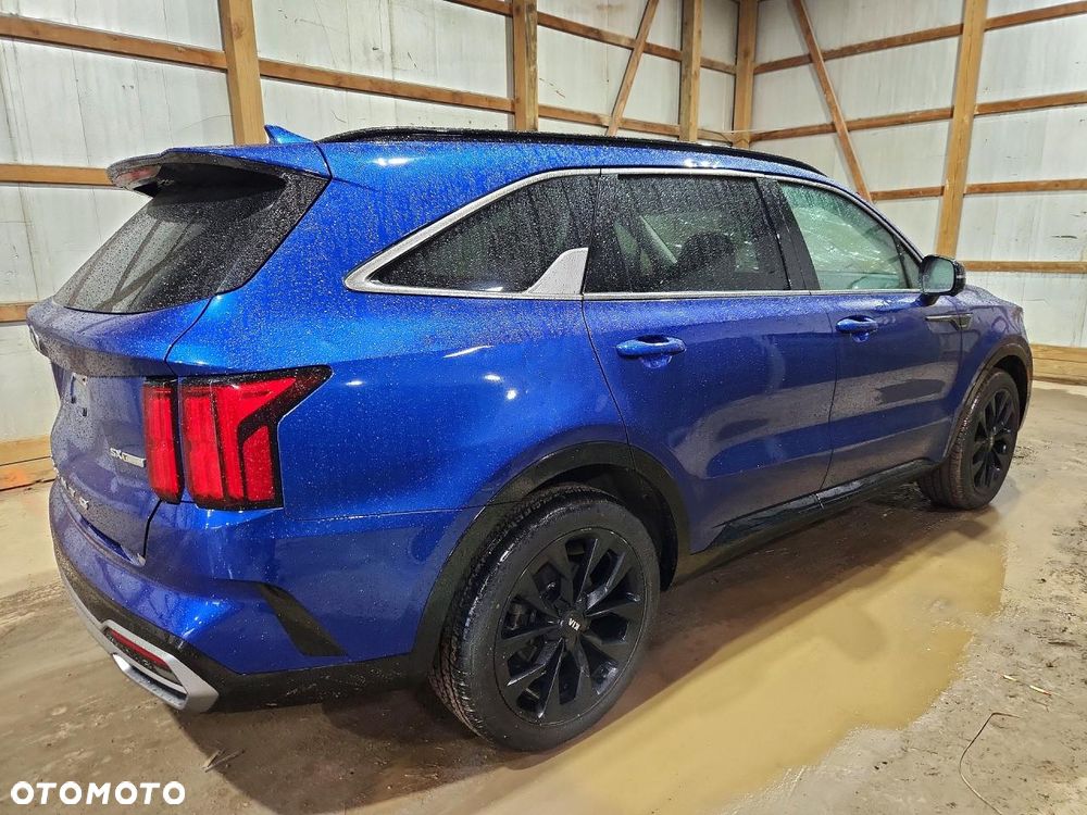 Kia Sorento - 2