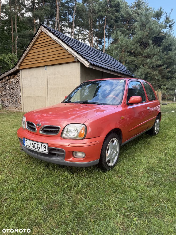 Nissan Micra - 1