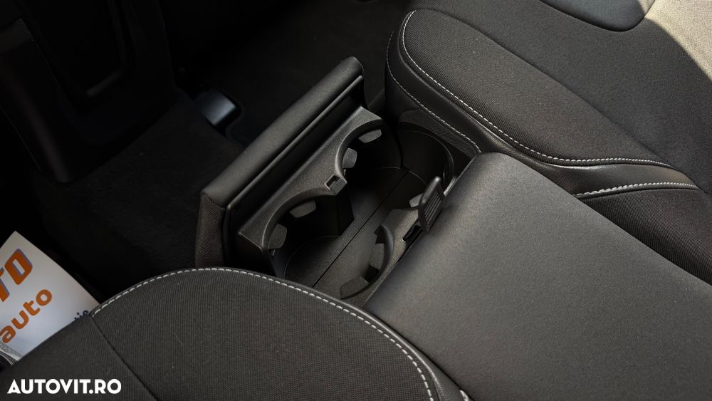 Volvo V40 D2 Momentum - 14