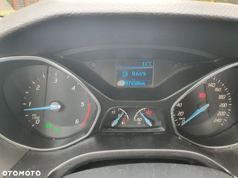 Ford Focus - 14