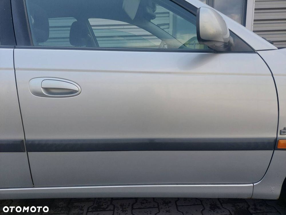 DRZWI KOMPLETNE PRAWY PRZÓD TOYOTA AVENSIS T22 LIFT - 2