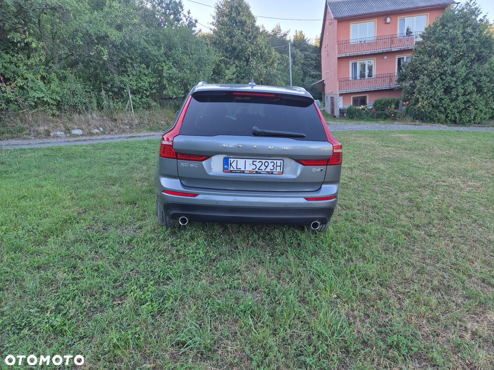 Volvo XC 60 D4 AWD Momentum - 6