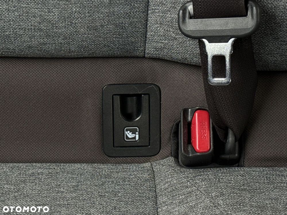 Toyota Corolla 1.8 Hybrid Trek - 25