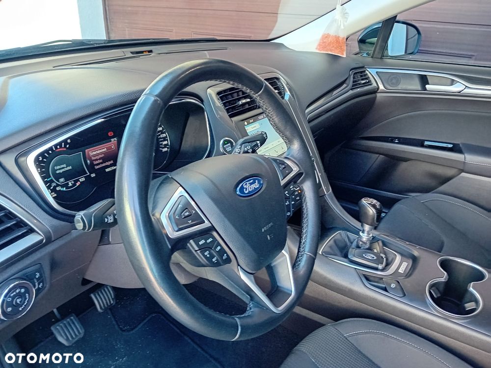 Ford Mondeo 2.0 TDCi Titanium - 30