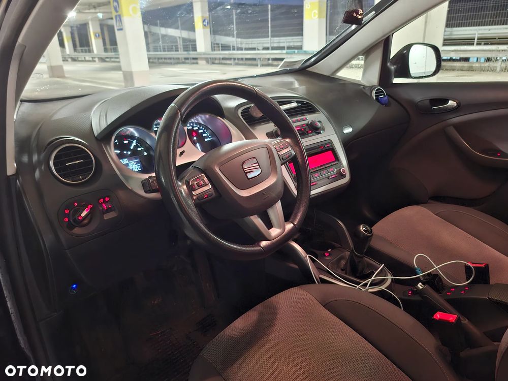 Seat Altea XL 1.6 Reference - 5