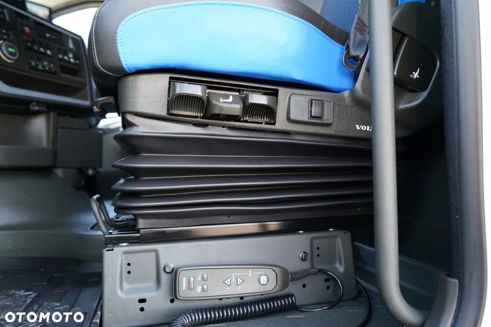 Volvo FH 500 AERO / 2025 ROK / I-SAVE / XXL / GWARANCJA FABRYCZNA - 24