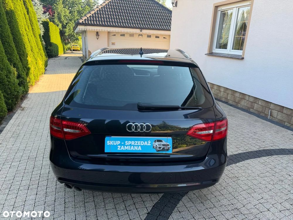 Audi A4 Avant 2.0 TDI DPF clean diesel multitronic Ambiente - 16