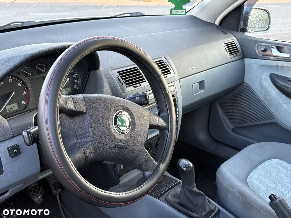 Skoda Fabia - 6