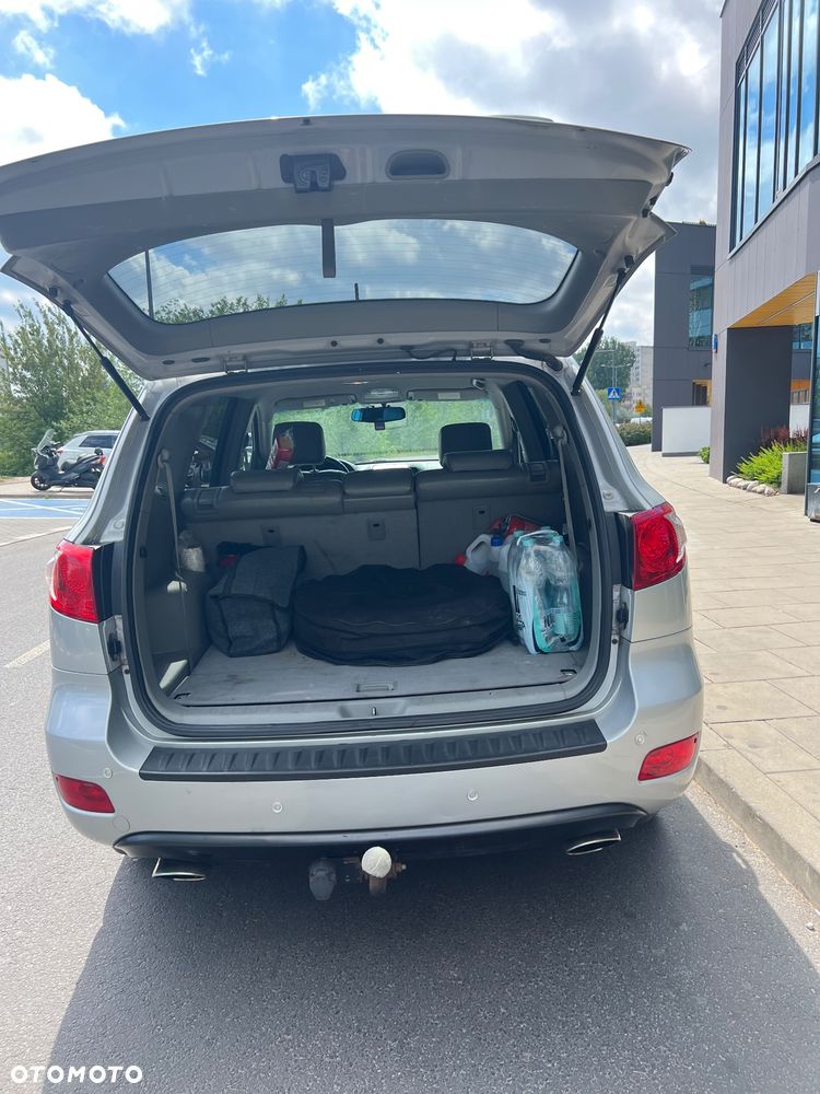 Hyundai Santa Fe - 3