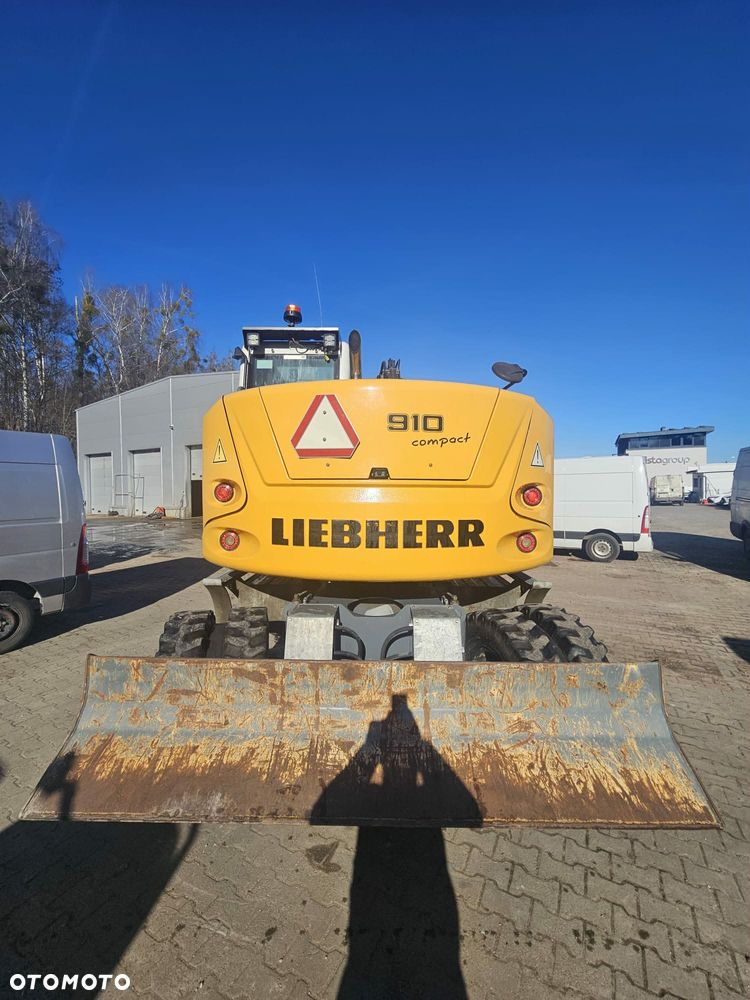 Liebherr A 910 Compact Litronic - 4
