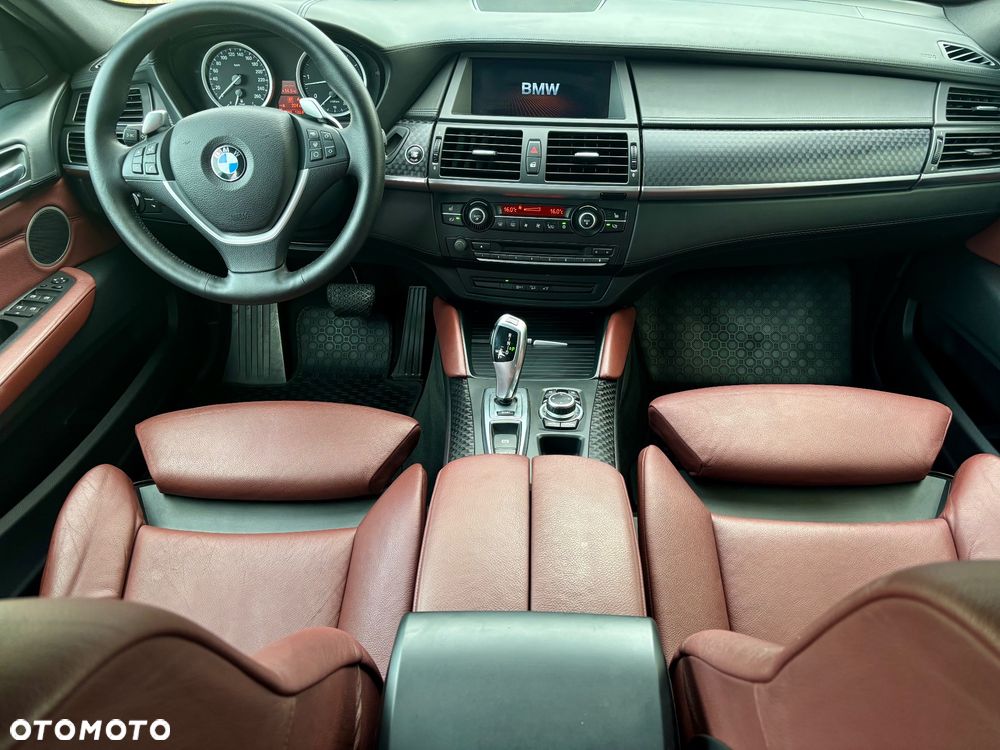 BMW X6 - 18