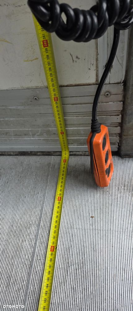 Iveco DAILY KONTENER WINDA - 32