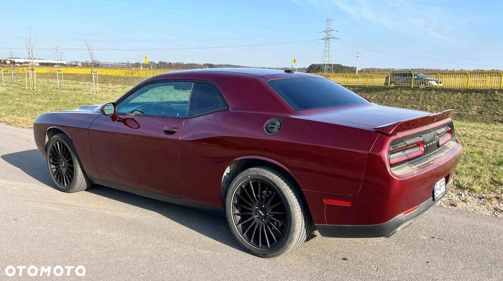 Dodge Challenger 5.7 R/T - 3