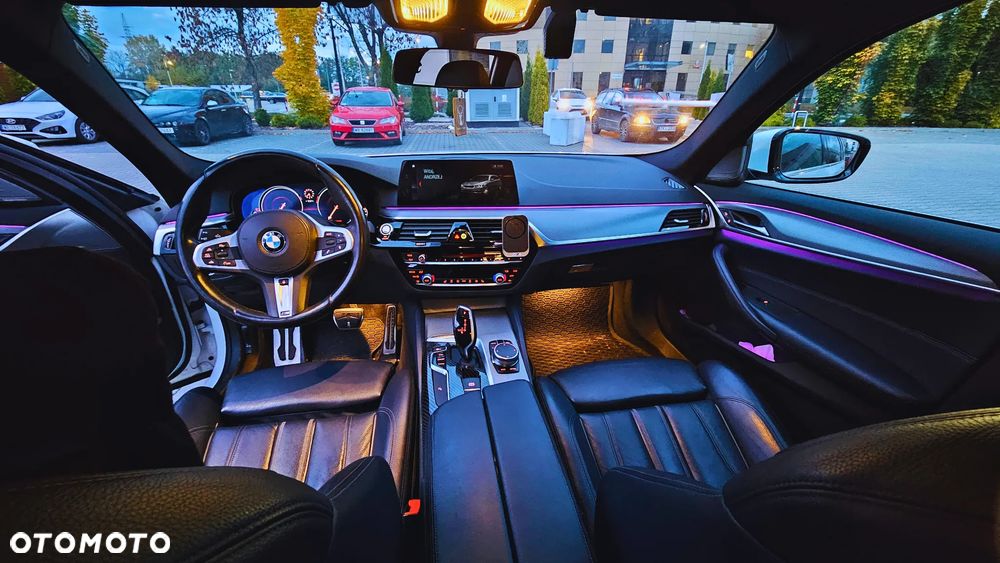 BMW Seria 5 520d xDrive M Sport Edition - 7