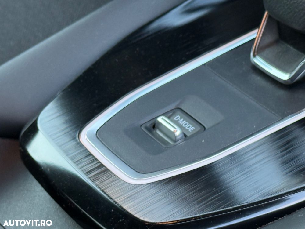 Nissan Qashqai 1.3 157CP 2WD DCT N-Connecta - 25