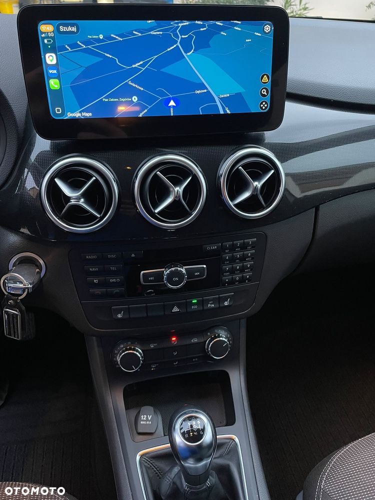 Mercedes-Benz B-Class 2012 photo 5