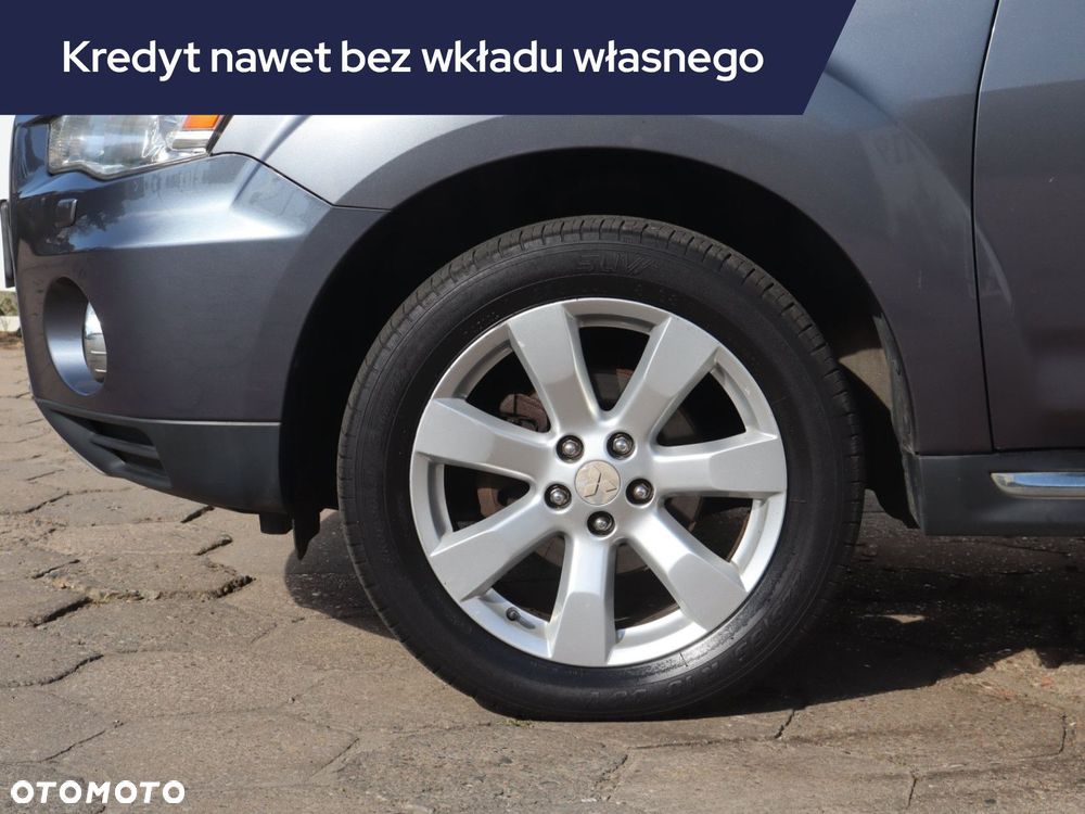 Mitsubishi Outlander - 15