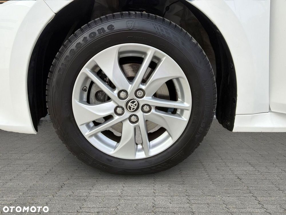 Toyota Yaris - 25
