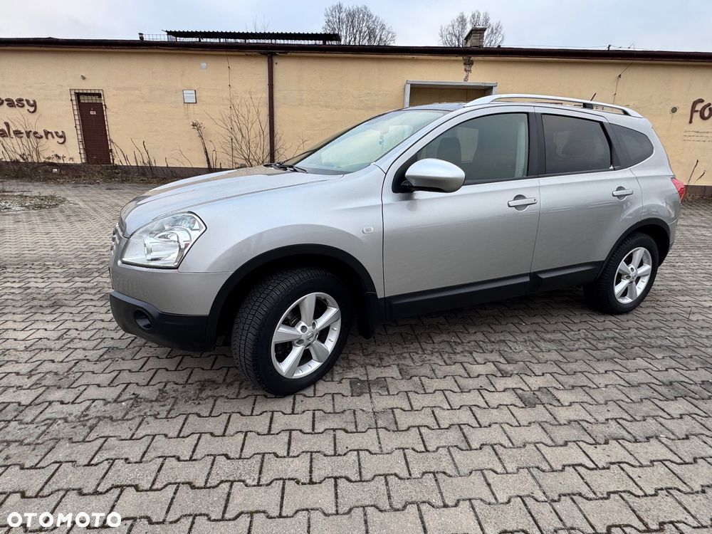 Nissan Qashqai+2 2.0 4x4 Visia - 2