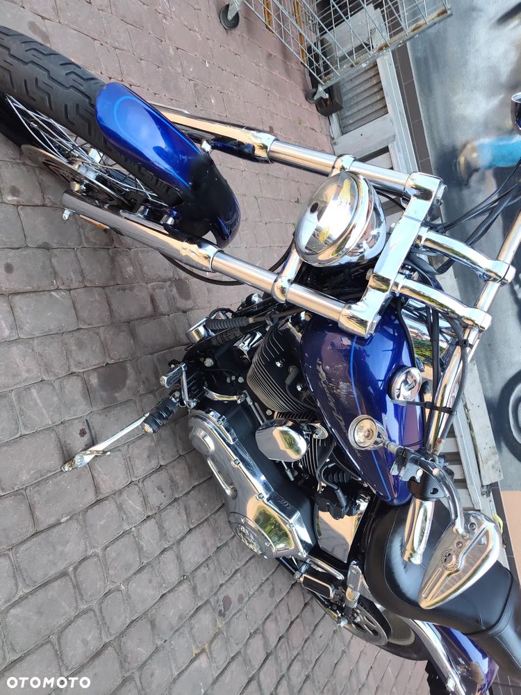 Harley-Davidson Dyna Street Bob - 6