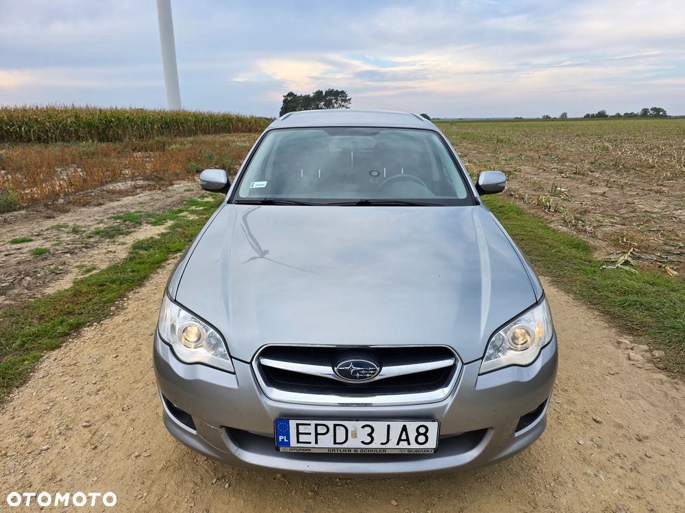 Subaru Legacy - 8