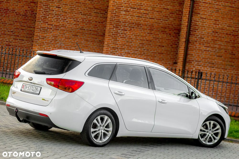 Kia Ceed 1.6 GDI Business Line - 15