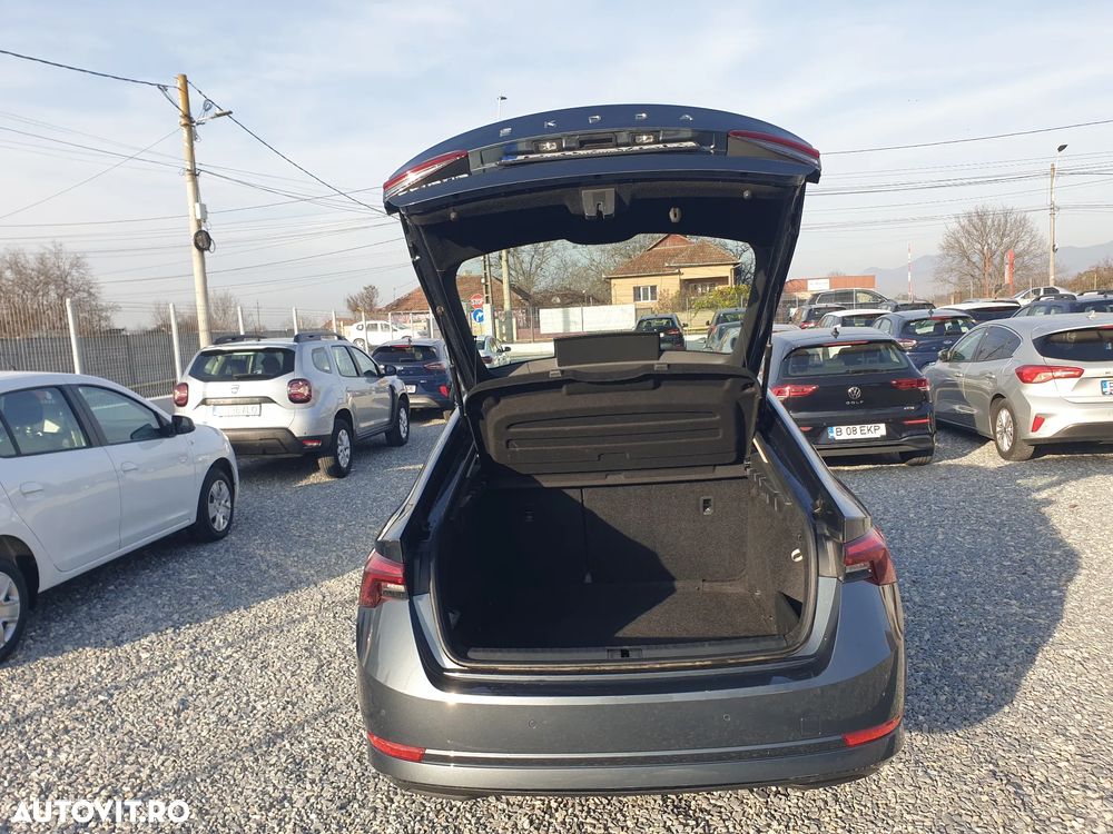 Skoda Octavia 2.0 TDI Ambition - 10