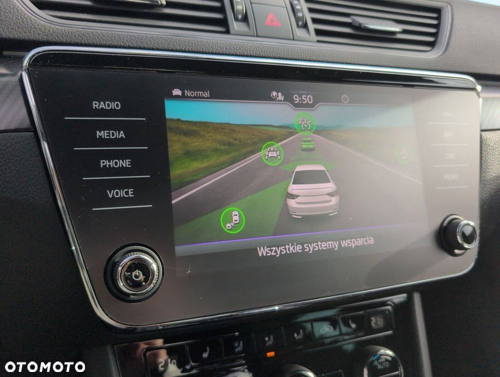 Skoda Superb 2.0 TSI Sportline DSG - 30