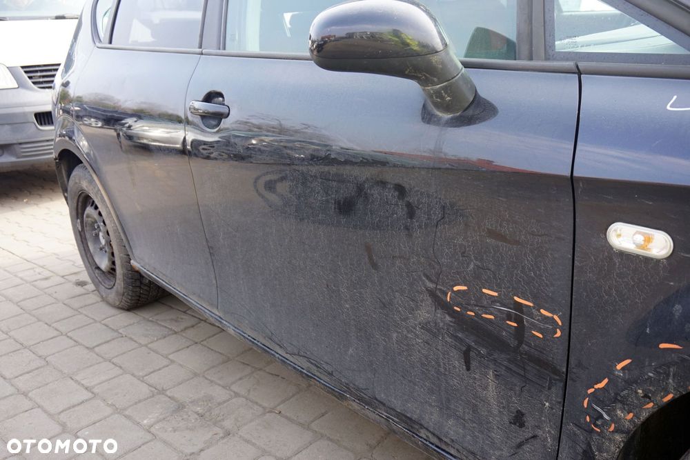 DRZWI PRZEDNIE PRAWE LEON II 1P1 LC9Z  CZARNY SEAT 2005-2009 - 4