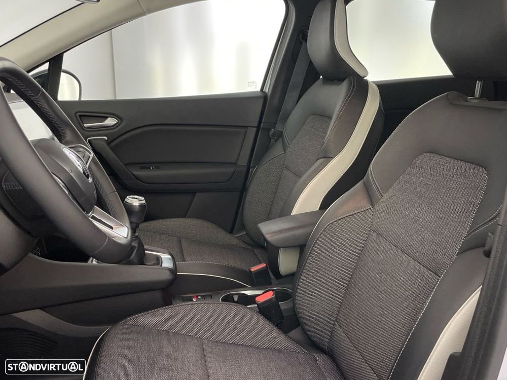 Renault Captur 1.0 TCe Exclusive - 17