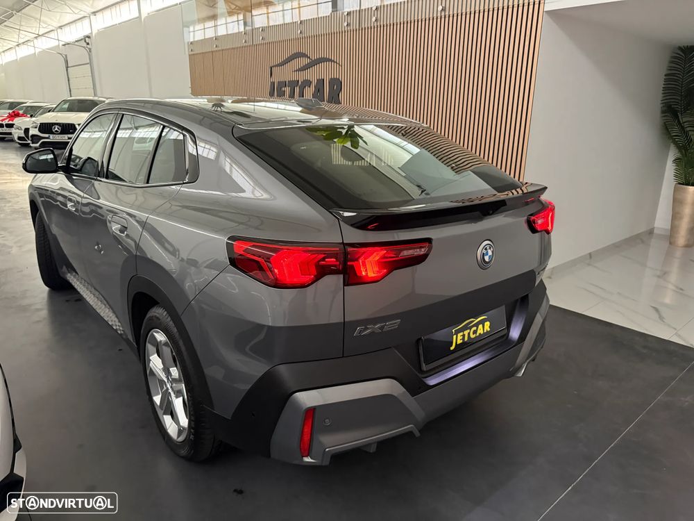 BMW iX2 xDrive30 - 18
