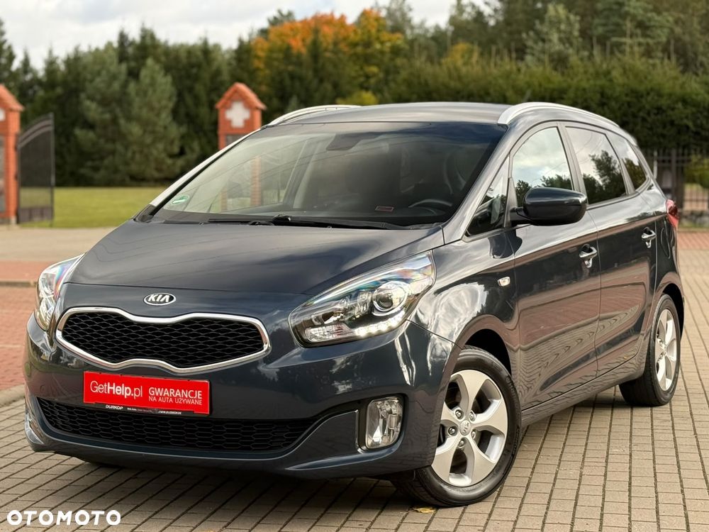 Kia Carens - 5