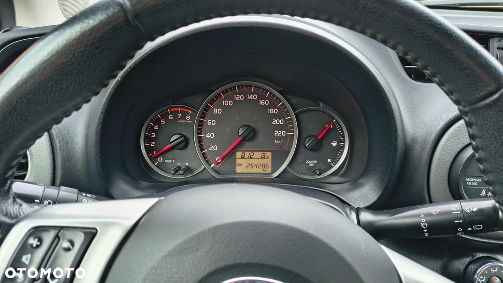 Toyota Yaris 1.33 Luna - 10