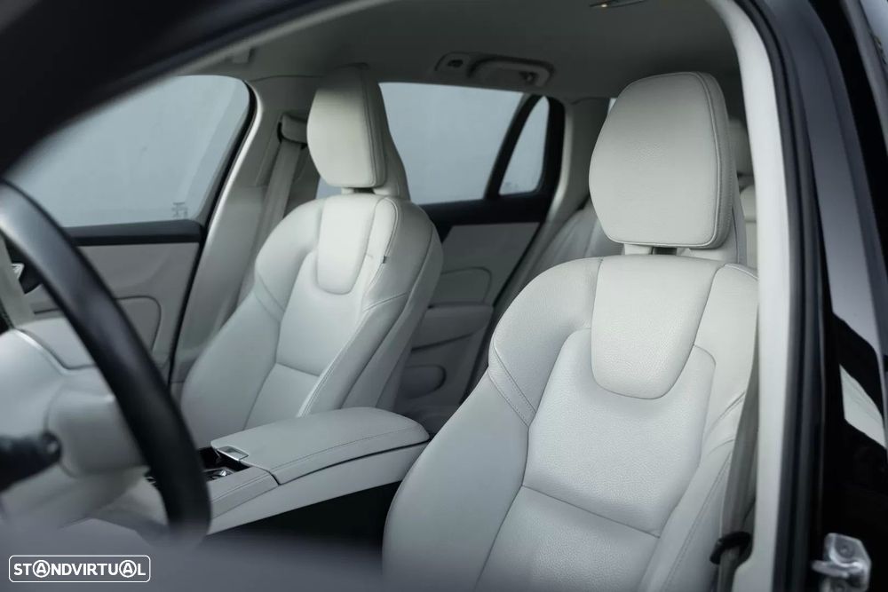 Volvo V60 2.0 T6 AWD TE Inscription Expression - 14