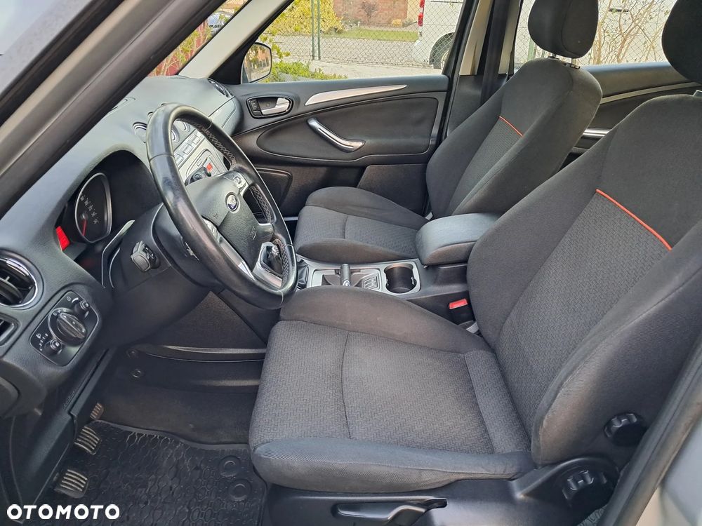 Ford S-Max 2.0 TDCi DPF Ambiente - 8