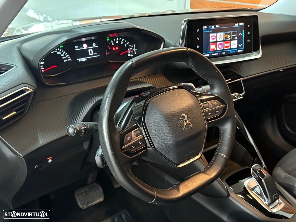 Peugeot 2008 1.2 PureTech Active Pack EAT8 - 8