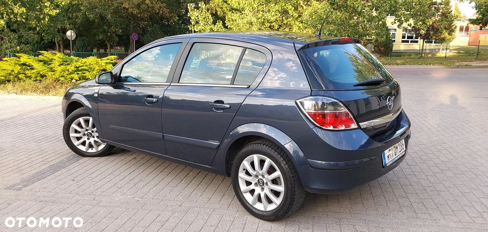 Opel Astra 1.8 Edition - 15