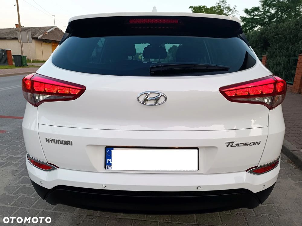 Hyundai Tucson 1.7 CRDI BlueDrive Comfort 2WD - 17