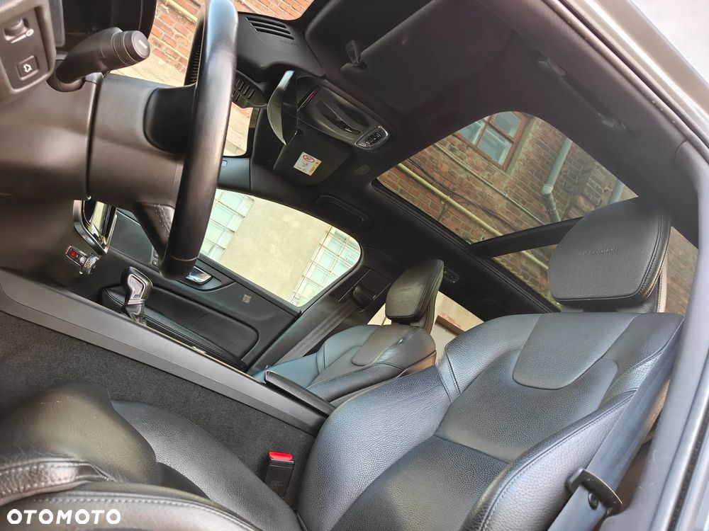 Volvo V60 - 15
