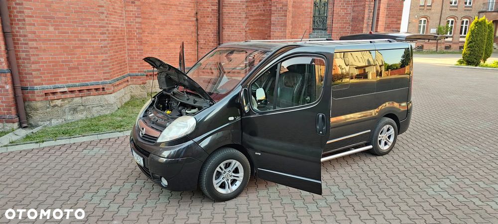 Opel Vivaro - 5