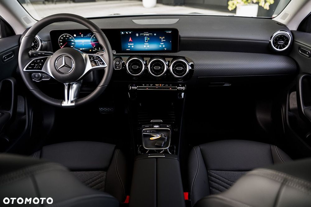 Mercedes-Benz CLA - 20